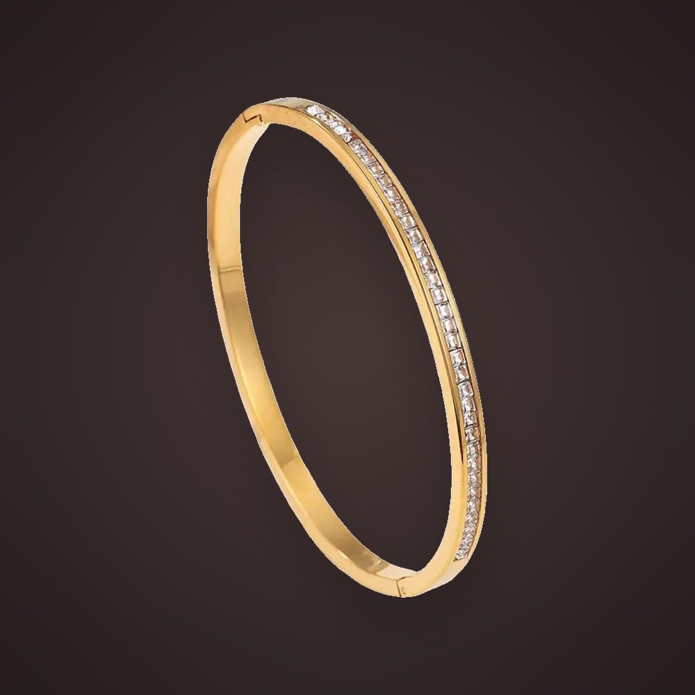 Pavé Line Bangle