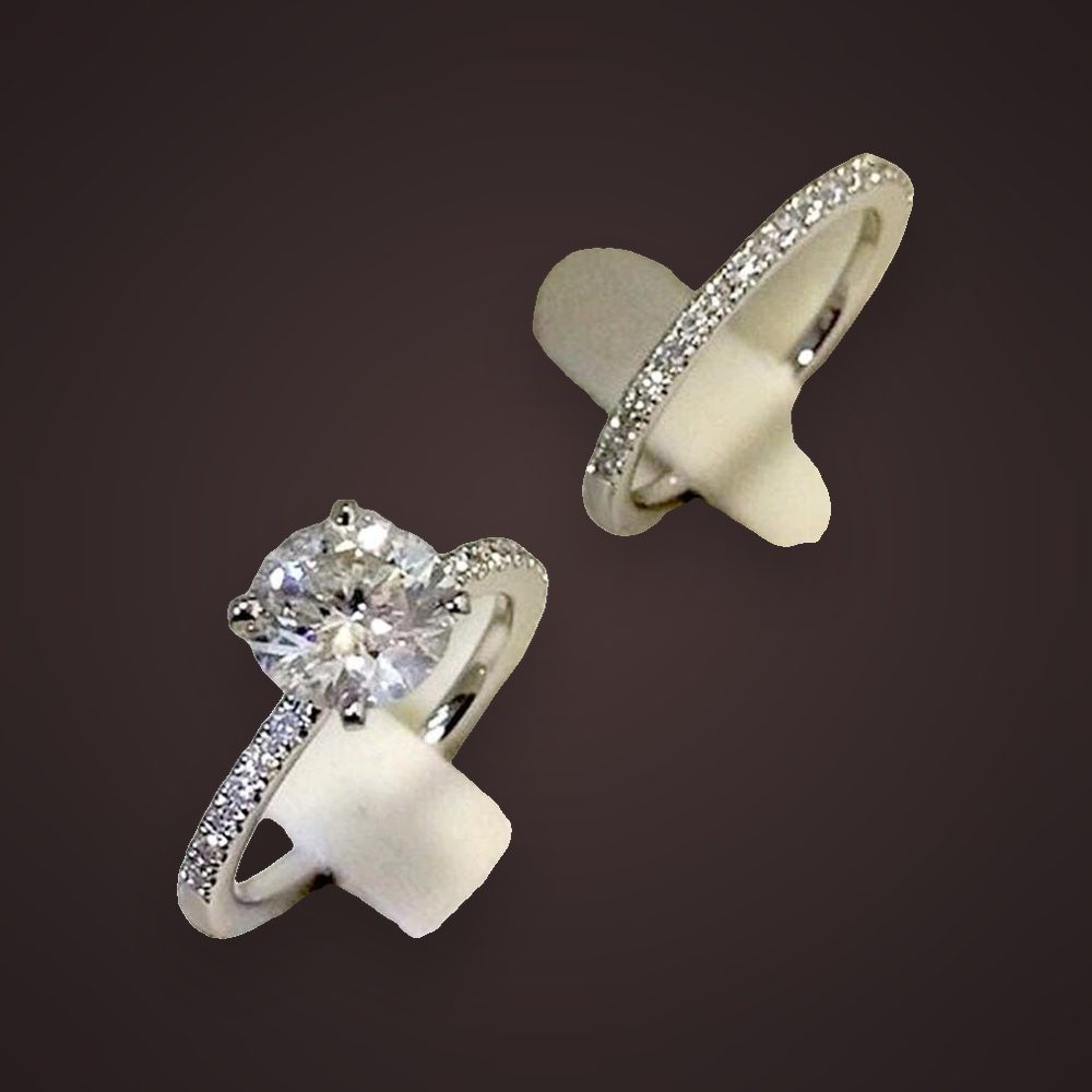 Solitaire & Pavé Band